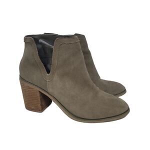 Urban Outfitters Maude Suede Ankle Booties Block Heel Boots Womens Size 8